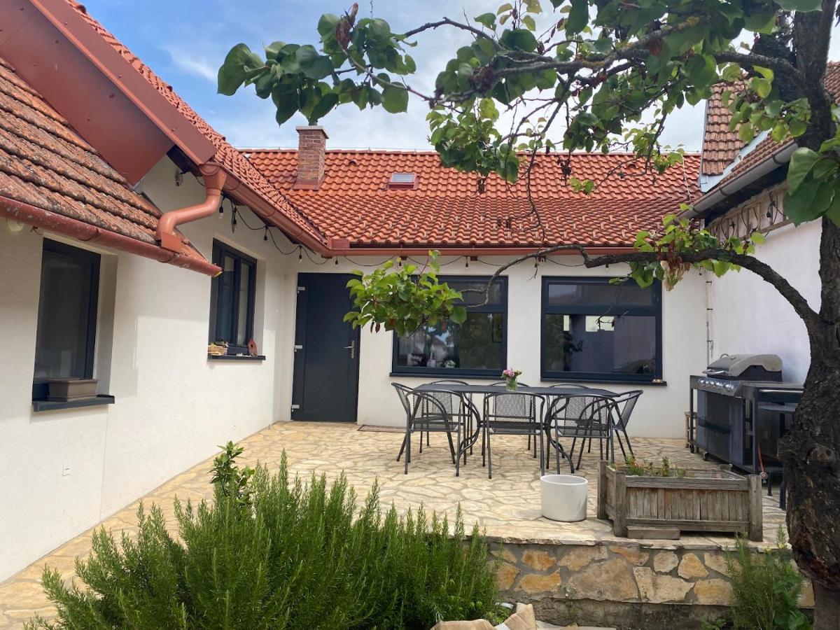 Palava House * Sakvice